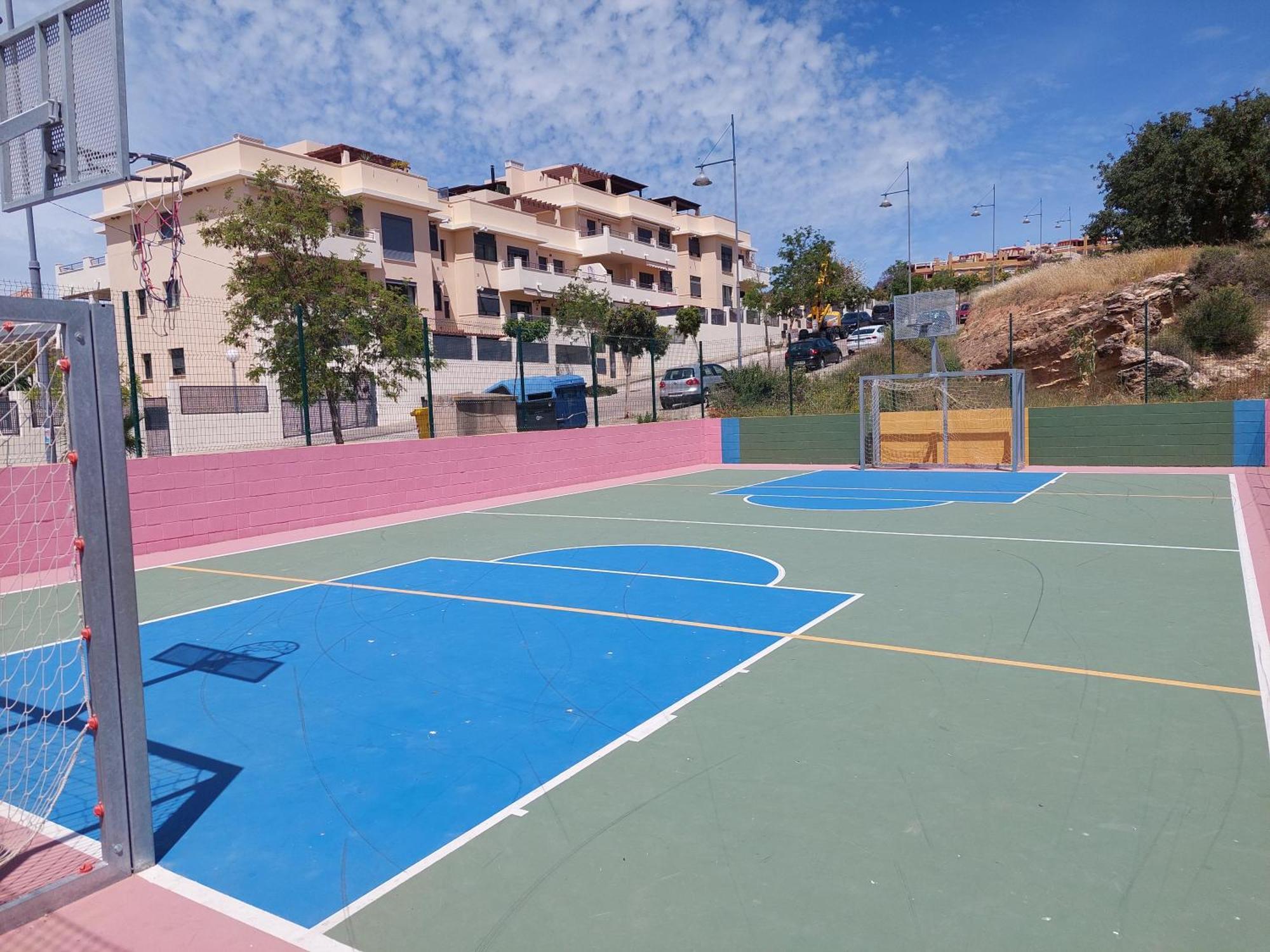 Ferienwohnung Bajo Con Jardin En Primera Linea De Playa Málaga Exterior foto